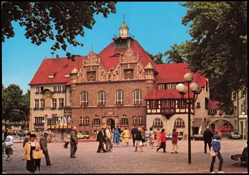 Ansichtskarte Bergisch Gladbach Rathaus viele Menschen Personen davor 1980