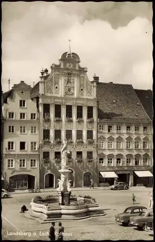 Landsberg am Lech Rathaus, Brunnen, Autos u.a. Volkswagen VW Käfer 1960