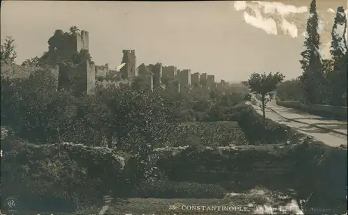 Istanbul Konstantinopel   Constantinople Panorama  Straße mit Ruinen 1910