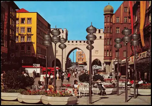 Ansichtskarte München MUNICH City, Neuhauser Straße und Karlstor 1980