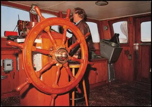Ansichtskarte  Schiff Innenansicht Ship M.S. Dolfijn II Stuurhuis 1980