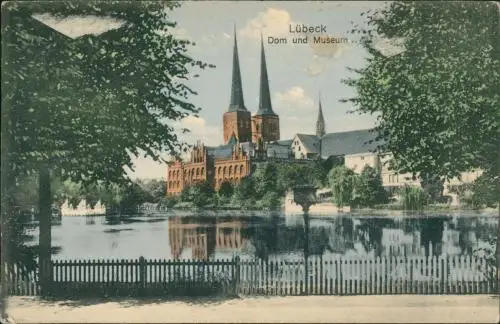 Ansichtskarte Lübeck Dom und Museum - colorierte Ak 1917