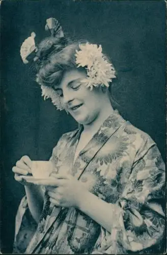 Ansichtskarte  Menschen / Soziales Leben - Frau in Japan Nippon Style 1913