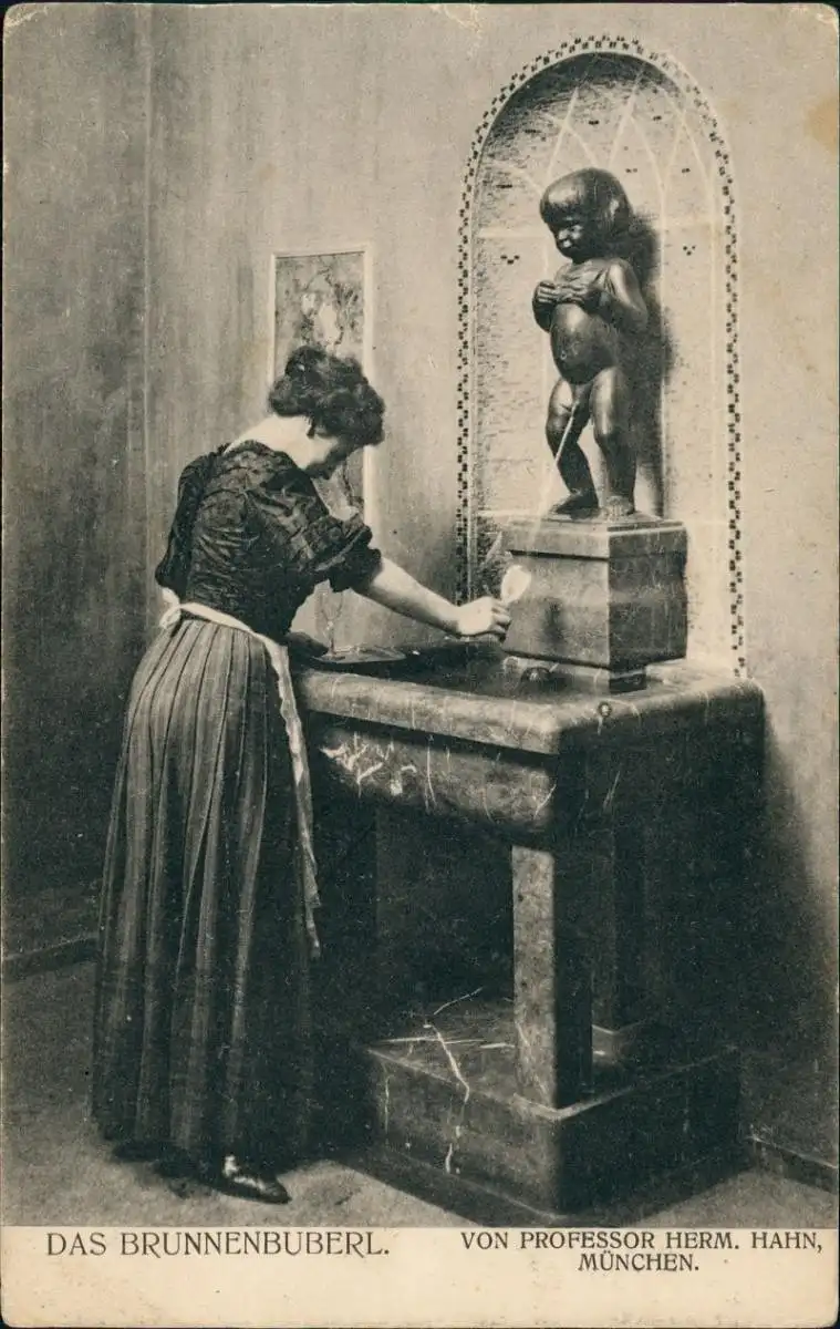 Altstadt-München Das Brunnenbuberl - Frau, von Professor Herm Hahn 1909