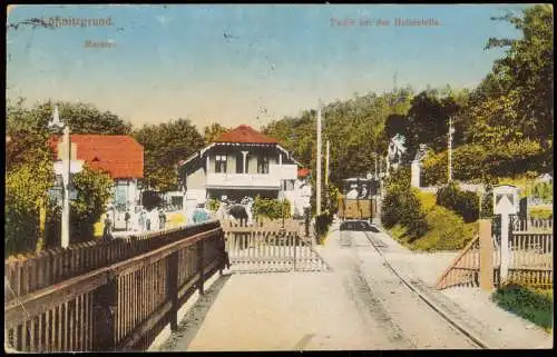 Ansichtskarte Oberlößnitz-Radebeul Partie bei der Haltestelle. 1915