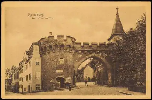 Ansichtskarte Merseburg Das Krumme Tor - Straßenpartie 1928