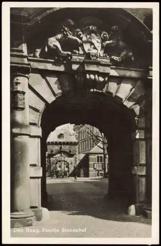 Postkaart Den Haag Den Haag Den Haag, Poortje Binnenhof 1950