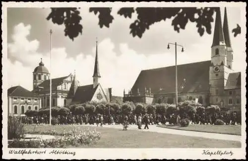 Ansichtskarte Altötting Kapellenplatz, Kirche 1955