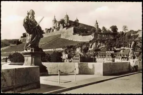 Ansichtskarte Würzburg Festung Marienberg, alte Mainbrücke 1964