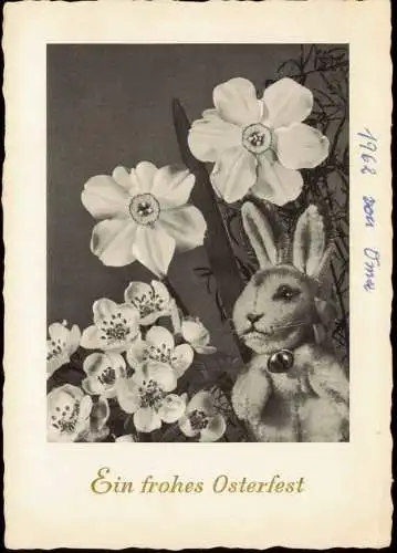 Ansichtskarte  Ein frohes Osterfest Motiv: Osterhase zwischen Blumen 1962