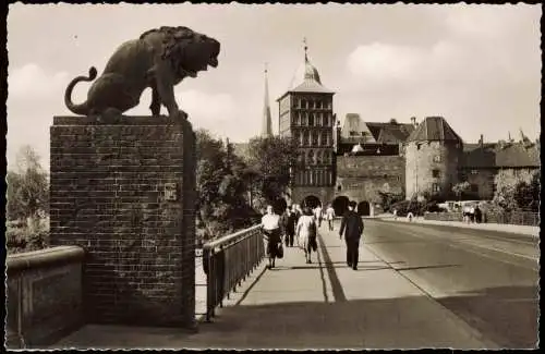 Ansichtskarte Lübeck Strassen Partie am Burgtor 1960