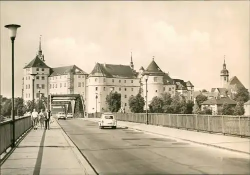 Ansichtskarte Torgau Schloss Hartenfels und Elbbrücke 1973/1974