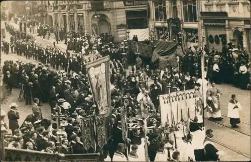 Freiburg im Breisgau Prozession Umzug Straßenansicht 1910 Privatfoto