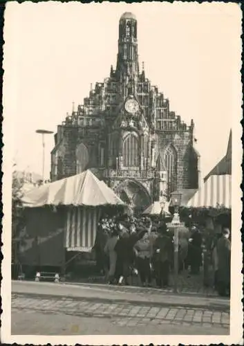 Foto Nürnberg Marktplatz Weihnachtsmarkt 1940 Privatfoto