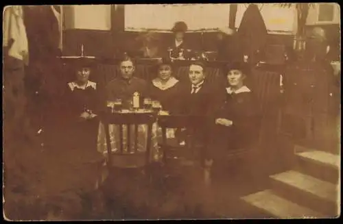 Ansichtskarte Hamburg Kaffeehaus Wallhof Gruppenbild am Tisch 1913