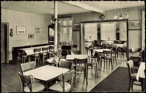 Ansichtskarte Utersum-Föhr-Amrum Knudsen's Gasthaus, Gastraum 1964