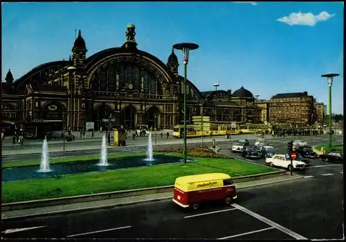 Frankfurt am Main Bahnhofsplatz, VW Bulli, Tram Straßenbahn, Bahnhof 1965
