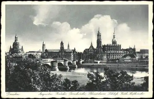 Ansichtskarte Dresden Panorama Königsufer 1942
