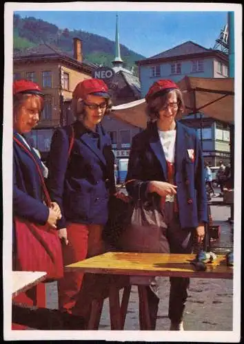 Norwegen Allgemein Studenten in Bergen (Norwegen) Foto Anthony 1980