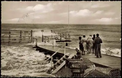 Ansichtskarte Wyk (Föhr) Mittelbrücke bei Sturmflut 1959