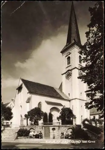 Ansichtskarte Sankt Radegund Ortsansicht Partie a.d. Kirche 1966
