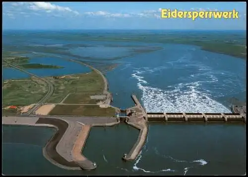 Wesselburenerkoog Eiderdamm mit Sperrwerk v. Flugzeug aus, Luftaufnahme 1990