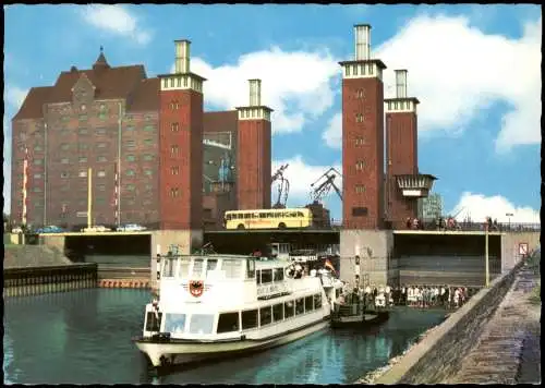 Ansichtskarte Duisburg Schwanentorbrücke, Fahrgastschiff, großes Lager 1970