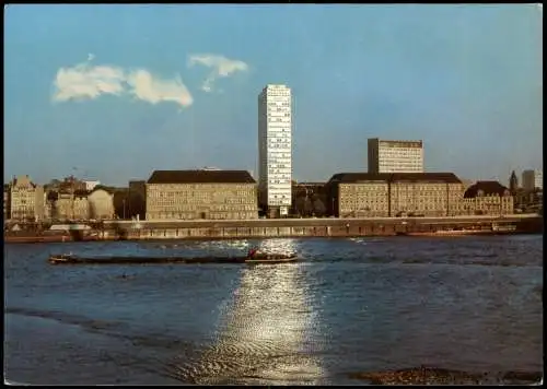 Ansichtskarte Düsseldorf Staatskanzlei und Mannesmann-Hochhaus 1975