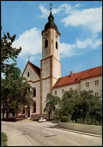 Dietramszell Auto Volkswagen VW Käfer vor der ehem. Stiftskirche 1970