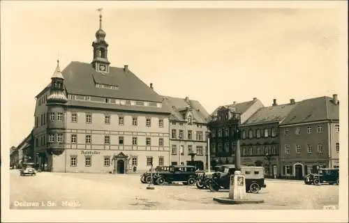 Ansichtskarte Oederan Marktplatz, Ratskeller, Autos - Fotokarte 1937