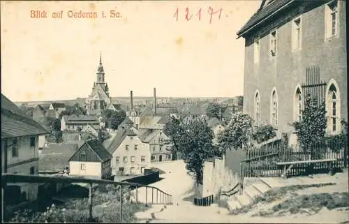 Ansichtskarte Oederan Blick auf Straße, Stadt und Fabrik 1913