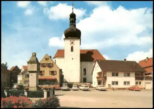 Königstein (Oberpfalz) Evang.-Luth. St. Georgskirche, Autos u.a. VW Käfer 1970