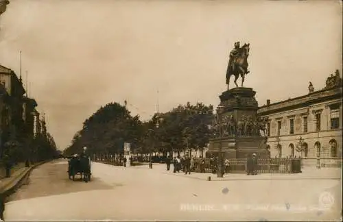 Ansichtskarte Mitte-Berlin Denkmal Friedrich des Grossen 1904