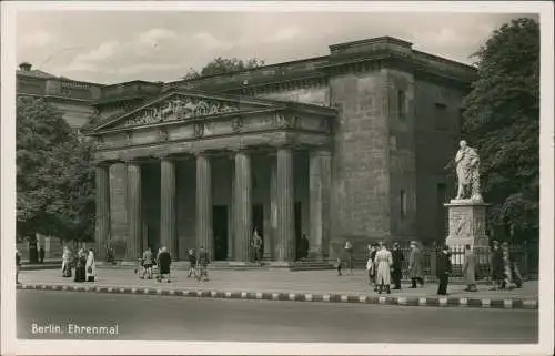 Ansichtskarte Mitte-Berlin Ehrenmal 1941