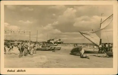 Ahlbeck (Usedom) Strand, Spielplatz, Sebrücke und Fischerboote 1954