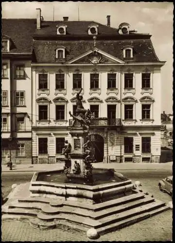 Ansichtskarte Augsburg Palais Schaezler, Brunnen-Anlage 1955