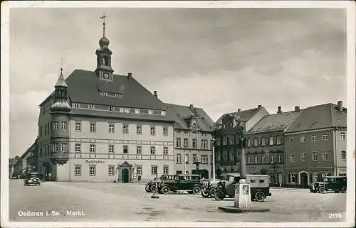 Ansichtskarte Oederan Marktplatz Markt, Autos, Ratskeller 1936