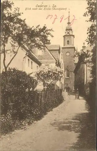 Ansichtskarte Oederan Blick nach der Kirche (Durchfahrt) 1910