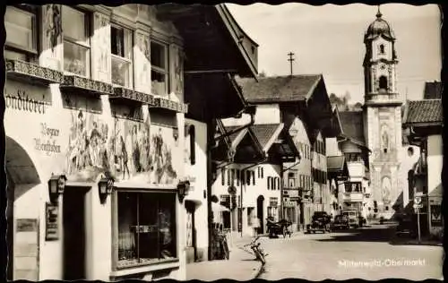Ansichtskarte Mittenwald Obermarkt mit Konditorei/Weinstuben Haus 1950