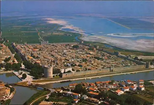 CPA Aigues-Mortes Luftaufnahme "La Ville du Roi SAINT LOUIS" 1980