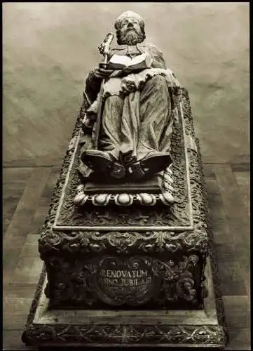 Echternach Eglise Pierre Saint-Paul: Ancien sarcophage de saint Willibrord 1960