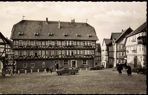 Ansichtskarte Wolfhagen Marktplatz, Rathaus - Autos 1954
