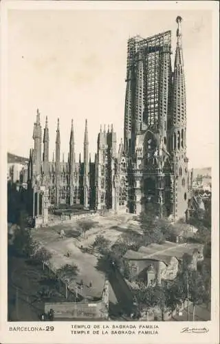 Postales Barcelona Sagrada Família im Bau Gerüst - Seitenansicht 1930