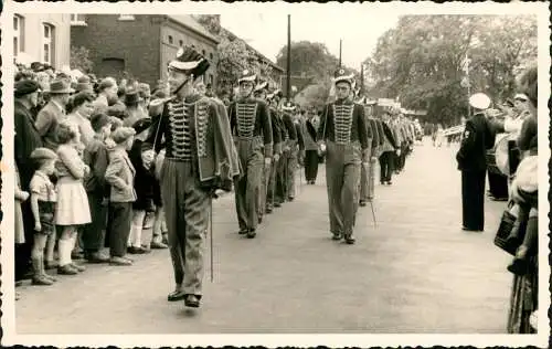 Foto Köln Parade des Schützenvereines 1965 Privatfoto Foto