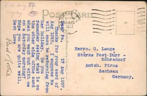 Postcard London Changing the Guard, St. James Palace. 1937