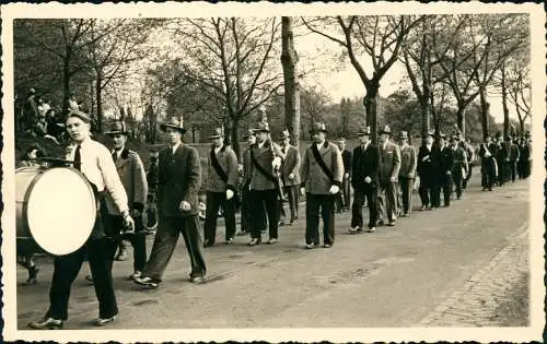 Foto Köln Festumzug der Schützenvereine 1962 Privatfoto Foto