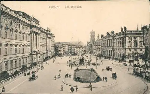 Ansichtskarte Berlin Schloßplatz in der Ferne Rotes Rathaus 1912