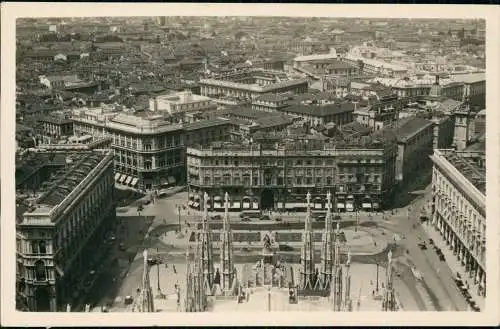 Cartoline Mailand Milano Blick auf den Piazza del Duomo - Fotokarte 1933