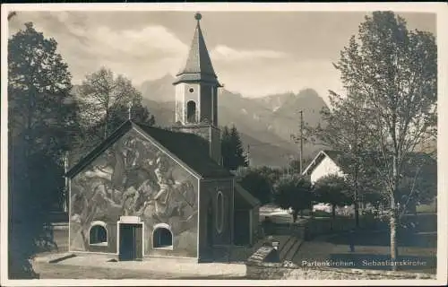 AK Garmisch-Partenkirchen Sebastianskirche bemalte Fassade 1930  Bayern Alpen