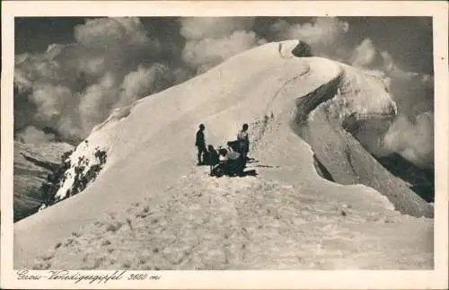 Prägraten am Großvenediger Großvenediger Bergsteiger am Gipfel Alpen 1931